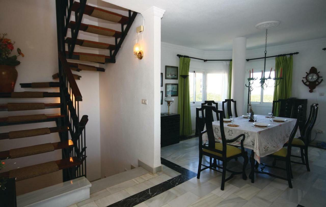 Cozy Apartment In Calahonda With Wifi La Cala De Mijas Εξωτερικό φωτογραφία